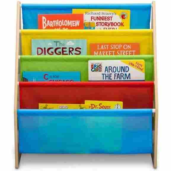 Houten boekenrek met afmetingen 71x61x29 cm en gewicht van 4 kg