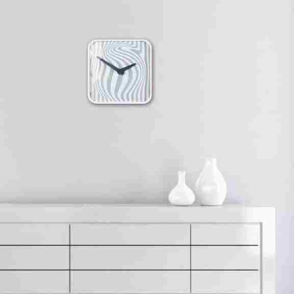 Geruisloze wandklok met quartz uurwerk in wit en grijs
