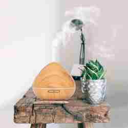 Zen Pro aroma diffuser licht hout met etherische olie