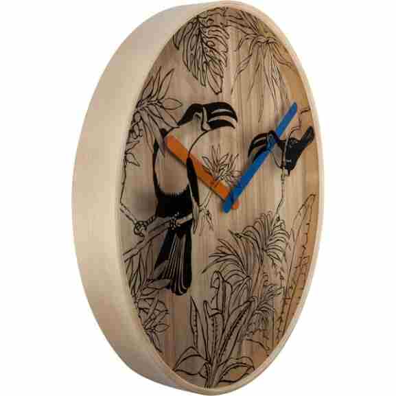 Tropische vogels op een bruine houten klok met heldere wijzers