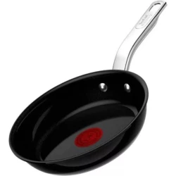 Tefal Renew+ Black keramische koekenpan met duurzame anti-aanbaklaag en Thermo-Signal warmte-indicatortechnologie voor