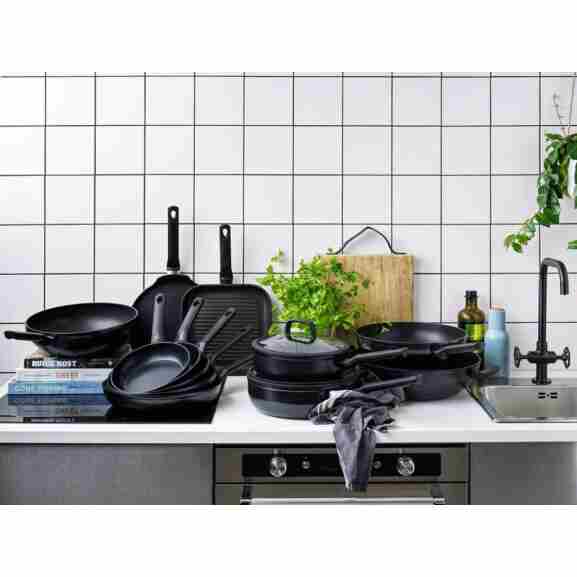 Bk Easy Induction koekenpan voor inductie met zwarte keramische laag